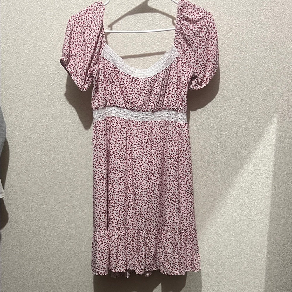 Hollister Red and White Floral Dress